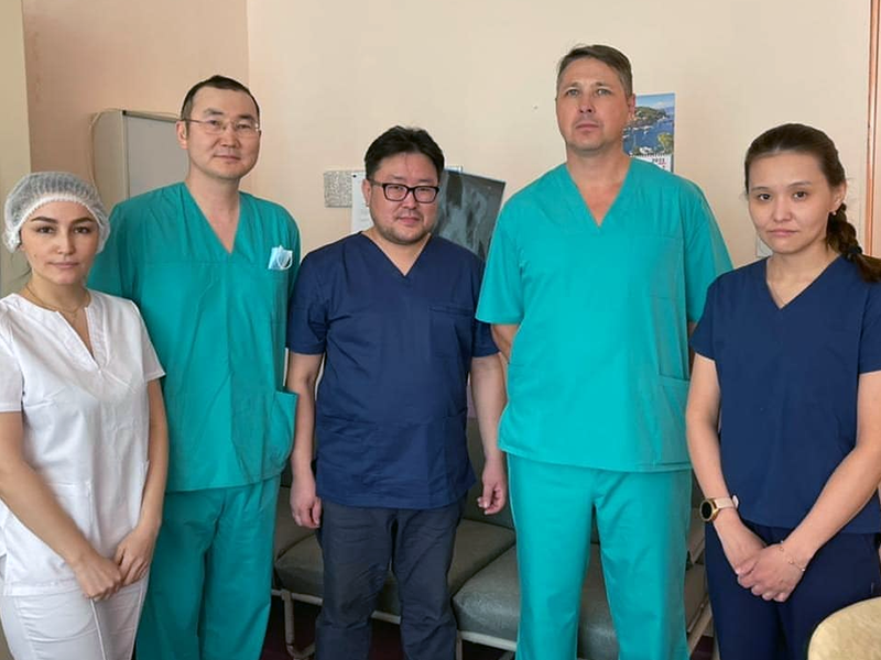 Первая операция по установке импланта Ponto в Якутии прошла при поддержке компании «ОТОПРОМ»
